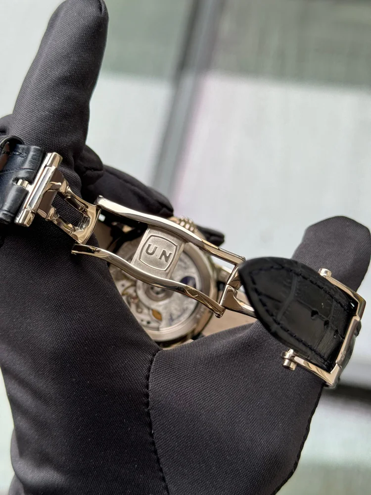 Ulysse Nardin Sonata 670-88/212